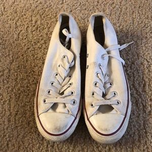 white low top converse, size 9 in women’s.